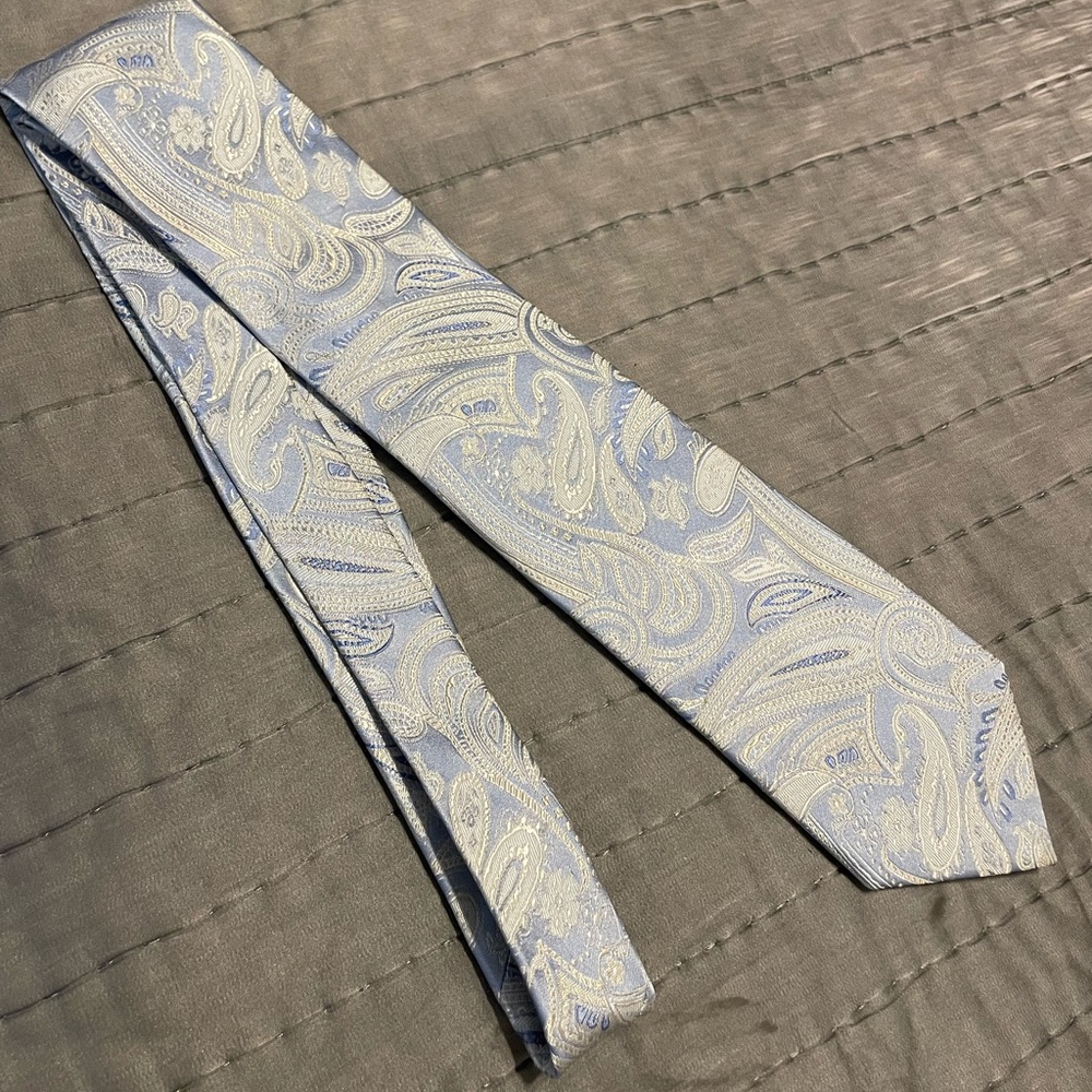 Joseph Abboud Blue Parsley Neck Tie